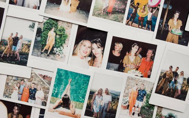 Revelado de fotos en Ontinyent. Imprime tus recuerdos con nuestro servicio de revelado de fotos del móvil! 📸