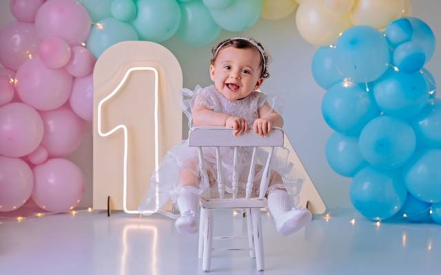 Celebre o Primeiro Ano do Seu Bebê com um Ensaio Smash the Cake Incrível!
