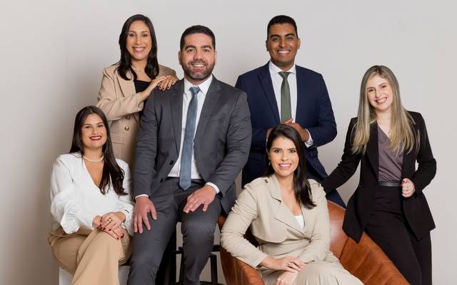 As pessoas se conectam com pessoas: por que sua empresa precisa de fotos profissionais da equipe?
