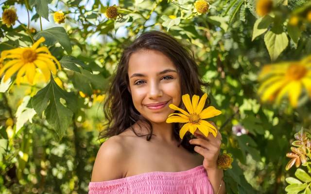 Ensaio de 15 anos da Mirela: Natureza, família e alegria no Jardim Botânico de Florianópolis