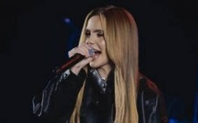 Mariana Fagundes, revelação da música sertaneja, se apresenta pela primeira vez no Jaguariúna Rodeo Festival