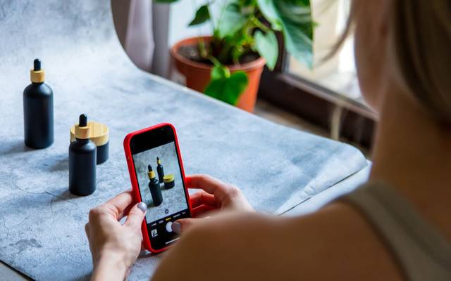 Introdução à Fotografia de Produto: Elevando Seu E-Commerce e Presença nas Redes Sociais
