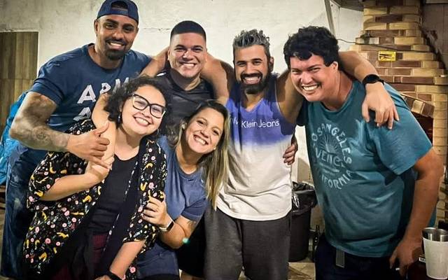 O poder de um abraço e a fotografia documental