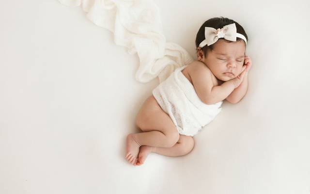 Sessões Fotográficas a Recém-Nascidos / Newborn em Guimarães e Braga