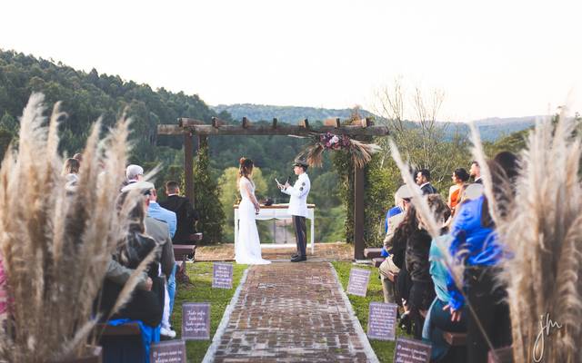 Dicas para quem vai casar ao ar livre.