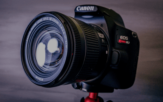 
Capturando momentos únicos e emocionantes: A arte de Fernando, um fotógrafo apaixonado