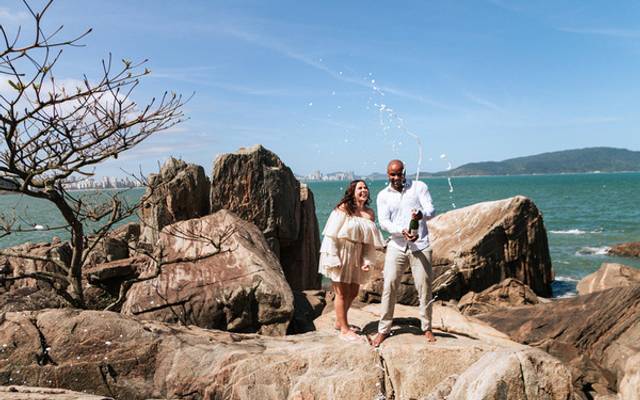 O que é um Micro Wedding? A escolha de quem prioriza a presença sobre o protocolo