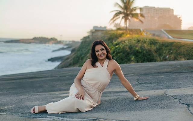 ✨ Ensaio B-Day da Wanda – 65 anos celebrados com vista para o mar ✨