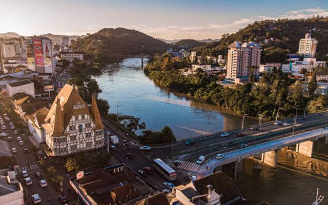 Blumenau inicia revisão do Plano Diretor: o que pode mudar para proprietários e para o mercado imobiliário?