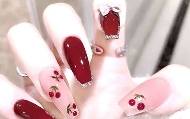 Uñas Acrílicas Diseños Elegantes: Lo Último en Tendencias
