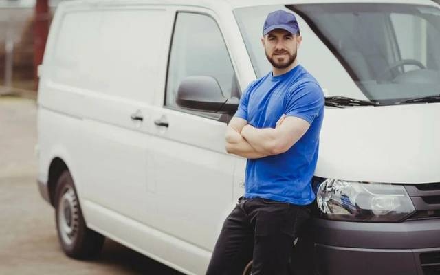 Affordable Man with a Van for E-commerce & Furniture