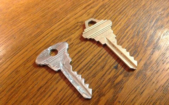 Emergency Lock Solutions: Finding Copy Key Near Me in Dubai