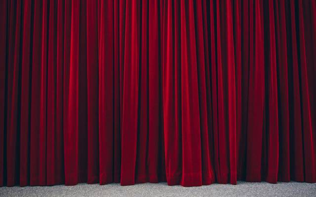 The Power of Color: How Curtains Can Add Personality to Your Home Decor