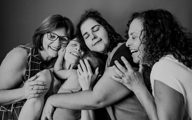 Agenda aberta para ensaio de Dia das Mães 2025