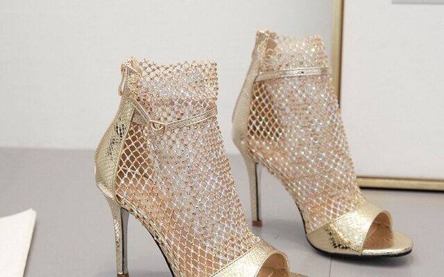 The Statement Heel Serenade: A Fashion Lover's Dream