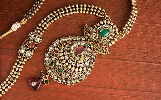 Discover Elegance with Gold Jewellery Mississauga