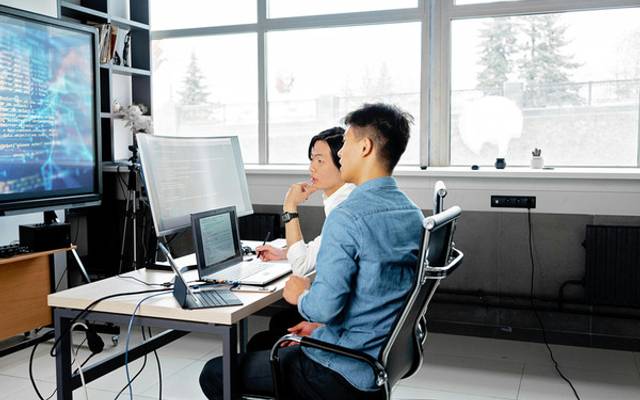 Why Hire AWS Developers from a Professional Development Company?