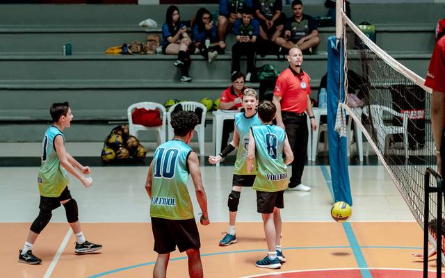 5 Vantagens de Treinar Voleibol