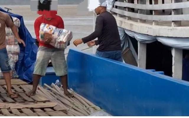 TCE-AM investiga contratação suspeita de barco para entrega de cestas básicas pela Prefeitura de Humaitá