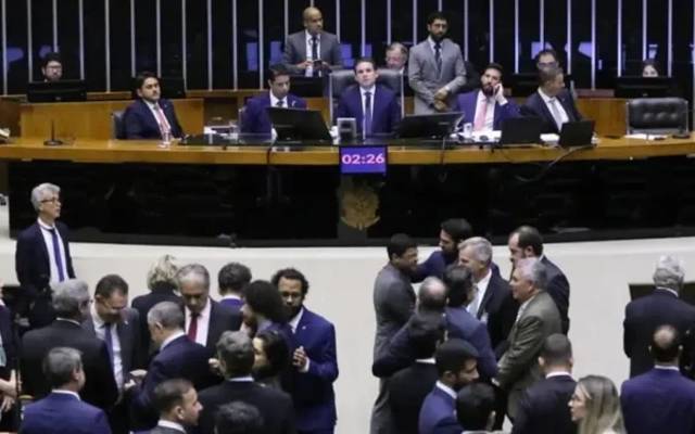 Projeto antifacção: entenda o que muda no projeto aprovado na Câmara dos Deputados