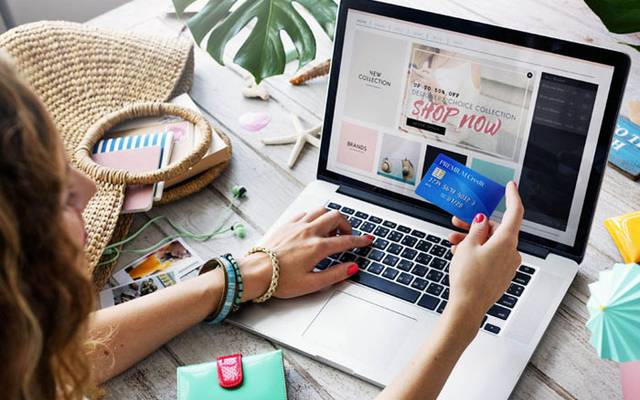 Generate Credit Card Numbers for Testing Purposes: A Photographer's Guide to Safe Online Transactions