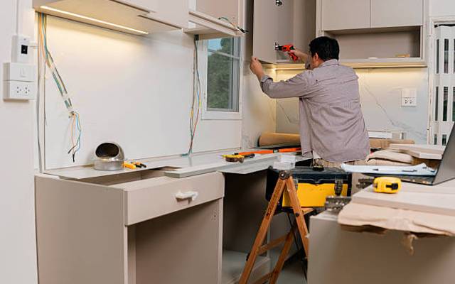 Transforming Kitchens into Modern Masterpieces