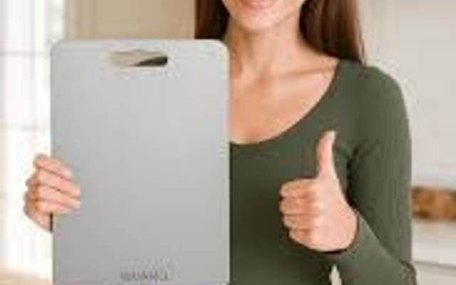 Tivano Antibacterial Bamboo Cutting Board with Handles