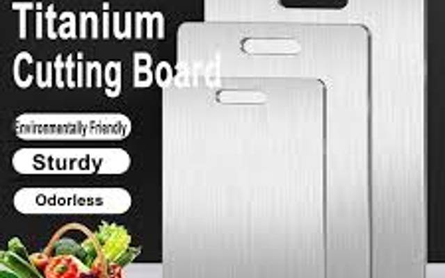 Tivano Natural Wood Cutting Board Elegant Kitchen Essential