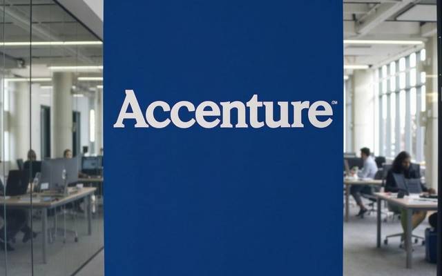 Navigating Workforce Downsizing: Intel Turns to AI and Accenture
