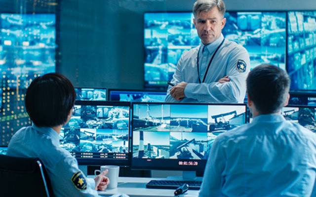 Expert Guide to Implementing Perimeter Security Solution with Rack Aisle Containment