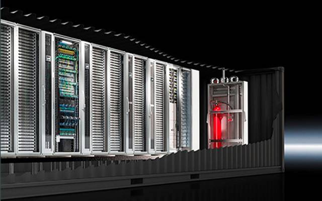 How to Choose Access Control Systems & Solution for Data Center Containment