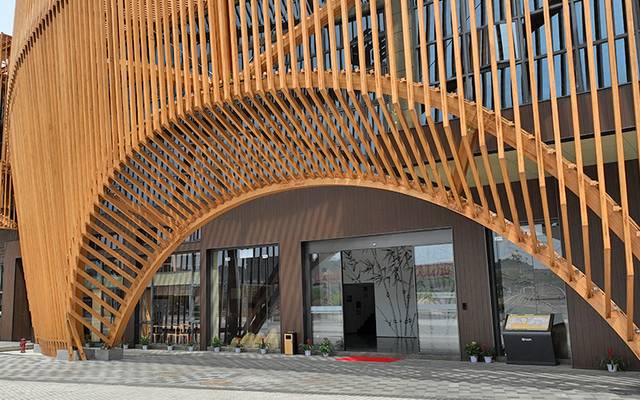 Choosing the Right Finish for Bothbest Moso Veneer Surfaces