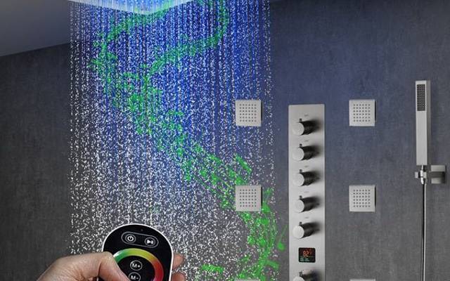 Why Should You Choose the Cascada Bidet Seat Over Traditional Bidets?