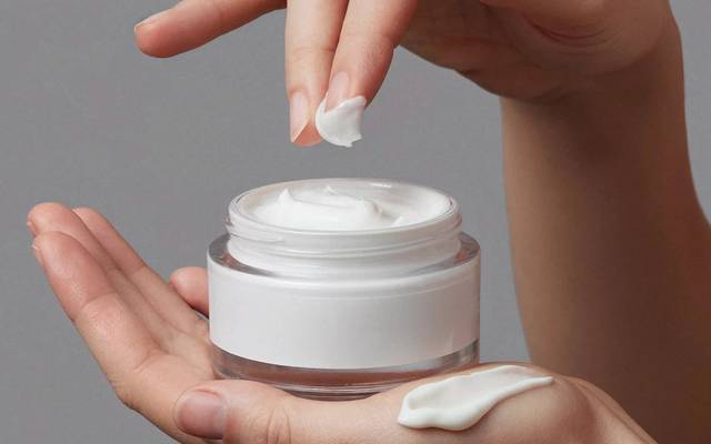 Lisseva Pro-Lift Firming Formula Cream Review