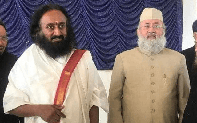 Salman Hussaini Nadvi Counters “Sri Sri Ravi Shankar Anti Muslim” Narrative with Positive Message of Harmony