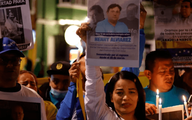 Venezuela Starts Freeing Political Detainees Amid International Pressure