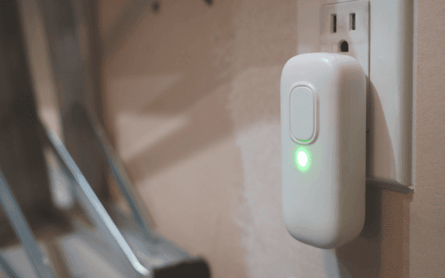 Pest Defence Plug In Reviews Analyzing the Claims of the Multipest Repeller