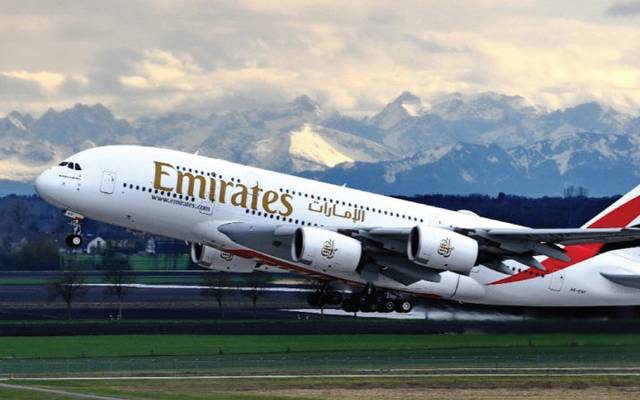 How Do I Choose the Best Seat on Emirates Flights?