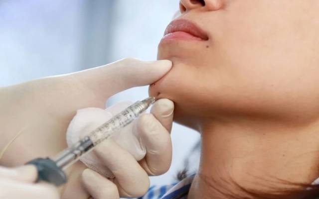 Can Jawline Fillers Enhance Facial Symmetry and Overall Balance?