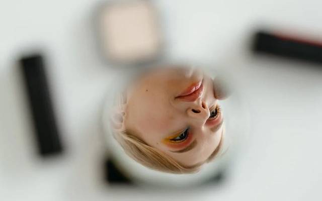 Luxury Cosmetics Lithuania – Fast, Reliable Delivery