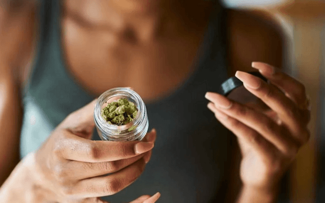 Vidalyn CBD™ Sverige: Anvandare rapporterar lindring av angest, ryggsmartor och daglig trotthet