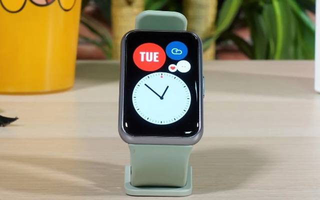 FitiWatch Smartwatch Explained: Features, Health Tracking, and Performance