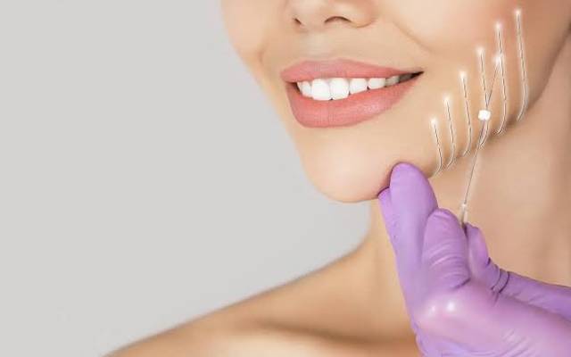 Is a Thread Lift Effective for the Jawline?