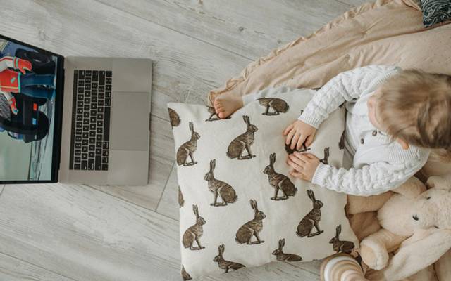 Geração iPhone: a grande reconfiguração da infância que precisamos enxergar