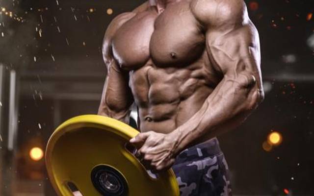 Steroids and Alcohol 2026: Effects, Risks, Interactions, and Long-Term Health Impact