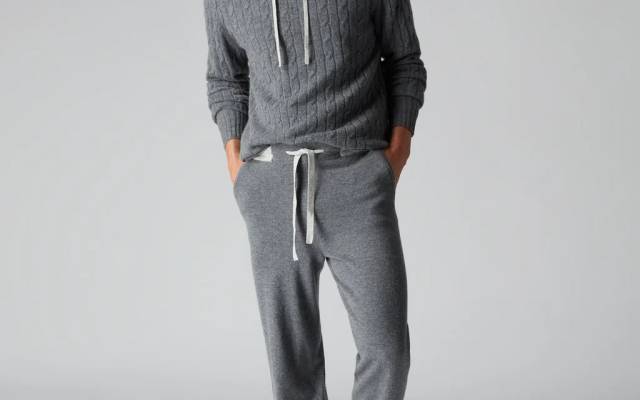 Cashmere Joggers: Luxury Comfort for Everyday Wear