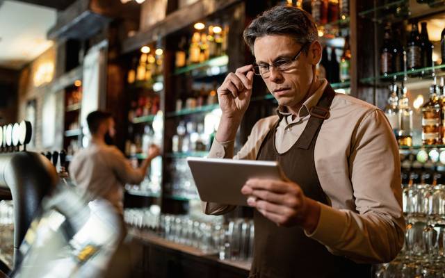 Bar POS Systems: The Ultimate Solution for Streamlining Bar Operations and Boosting Profits


