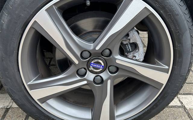 Alloy Wheel Repair Stamford & Diamond Cut Alloy Wheel Refurbishment Rutland