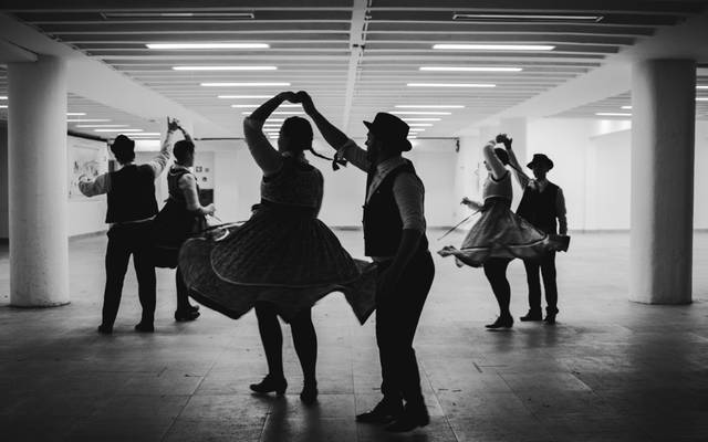 Dança que conecta irmãs! - Grupo Zrínyi Művészegyüttes, Teatro Bunkyo 