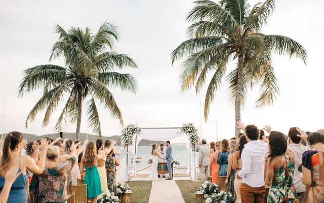 Casando em Búzios: Como Ter Um Casamento dos Sonhos